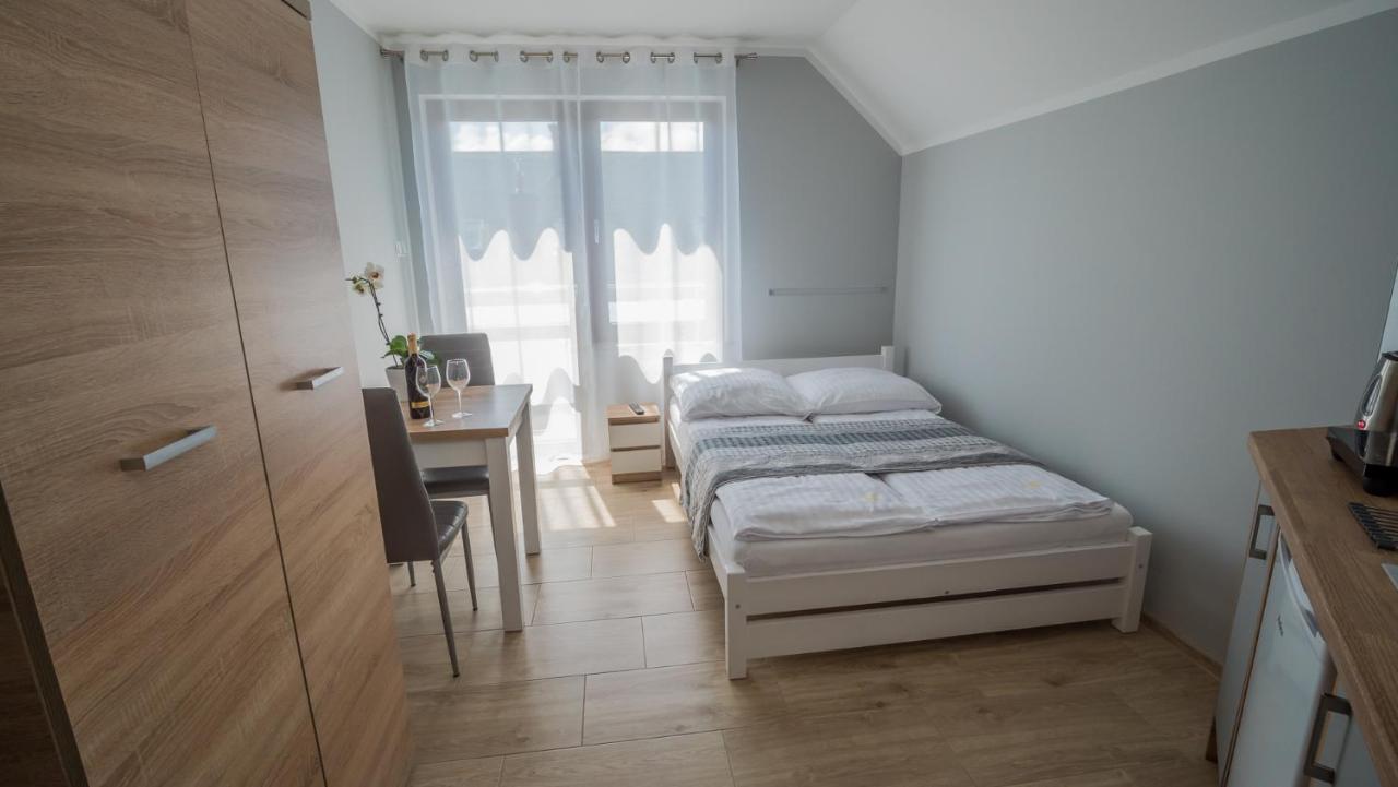Promyk Lägenhet Grzybowo  Exteriör bild